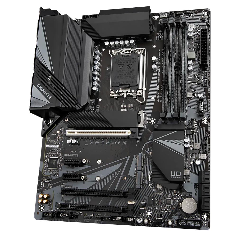 Placa Mãe Gigabyte Z690 UD AX DDR4 / Socket LGA 1700