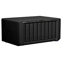 Servidor Nas Storage Synology DiskStation DS1821+ AMD Ryzen V1500B de 2.2GHz / 4GB de RAM / 8 Baias / USB / LAN - Preto