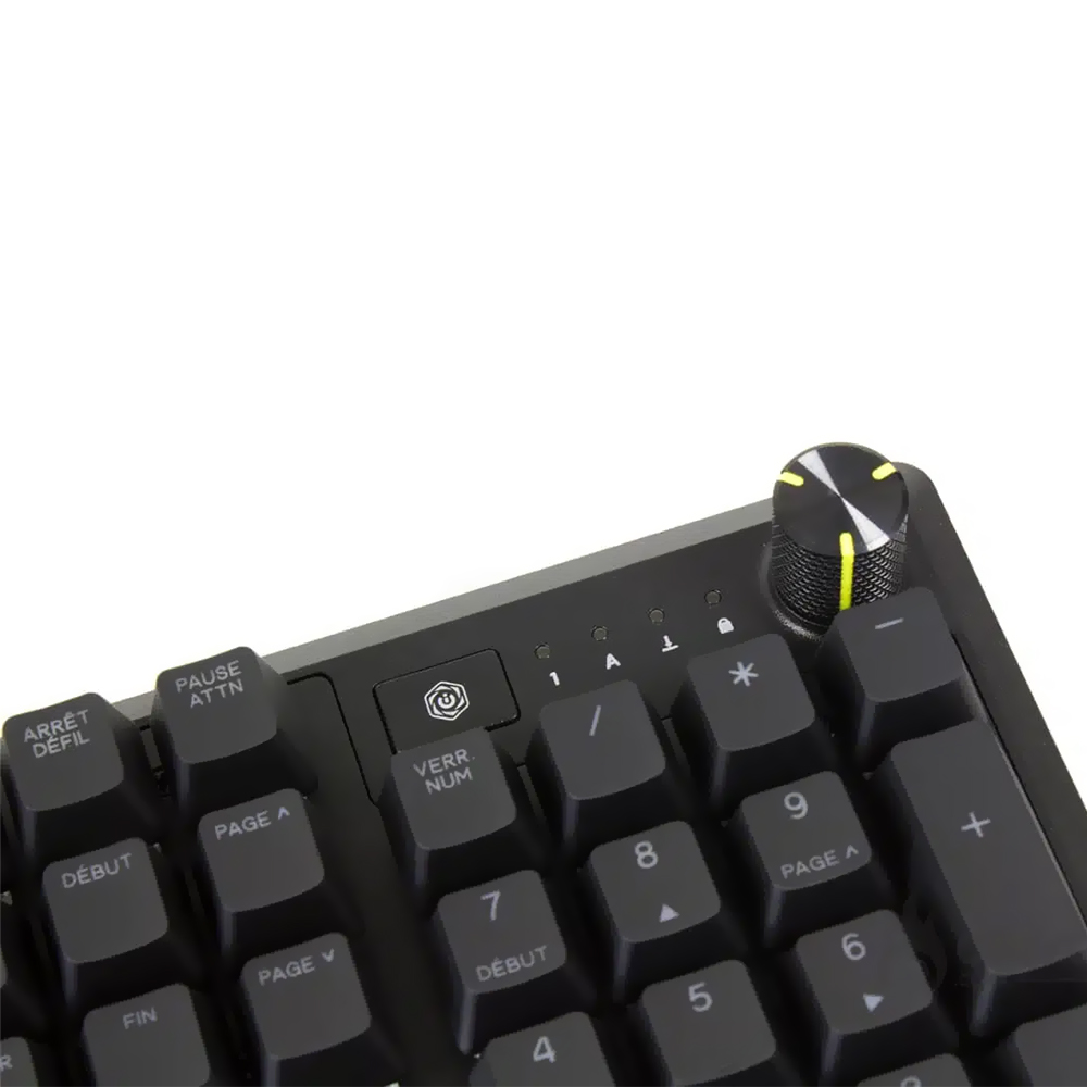 Teclado Gamer Mecânico Corsair K70 Core USB / RGB / RED / Inglês - Preto (CH-910971E-NA)